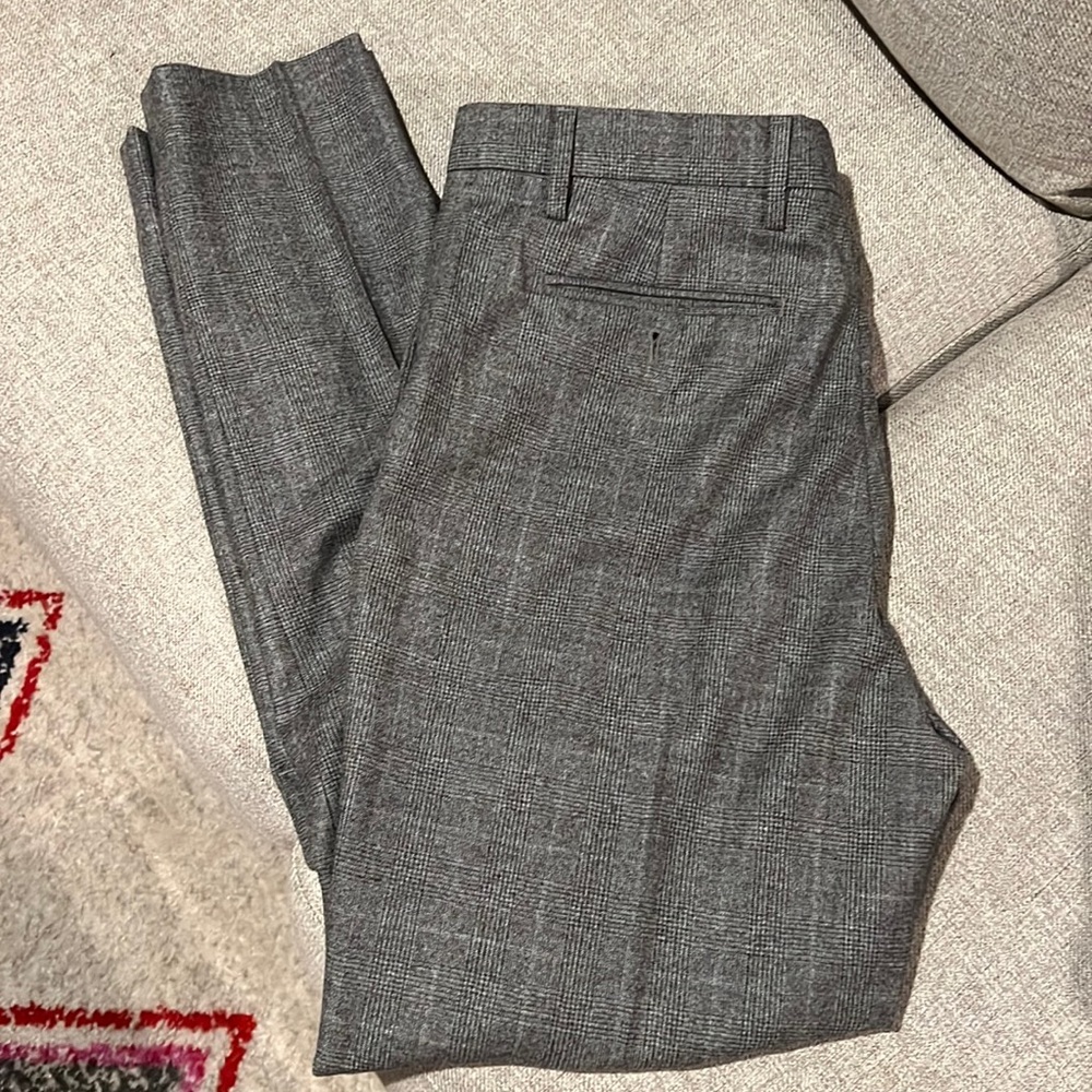 Banana Republic Marzotto Wool Trouser - Size L Taper Fit